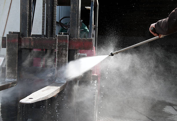 Best Roof Washing  in Syracuse, KS
